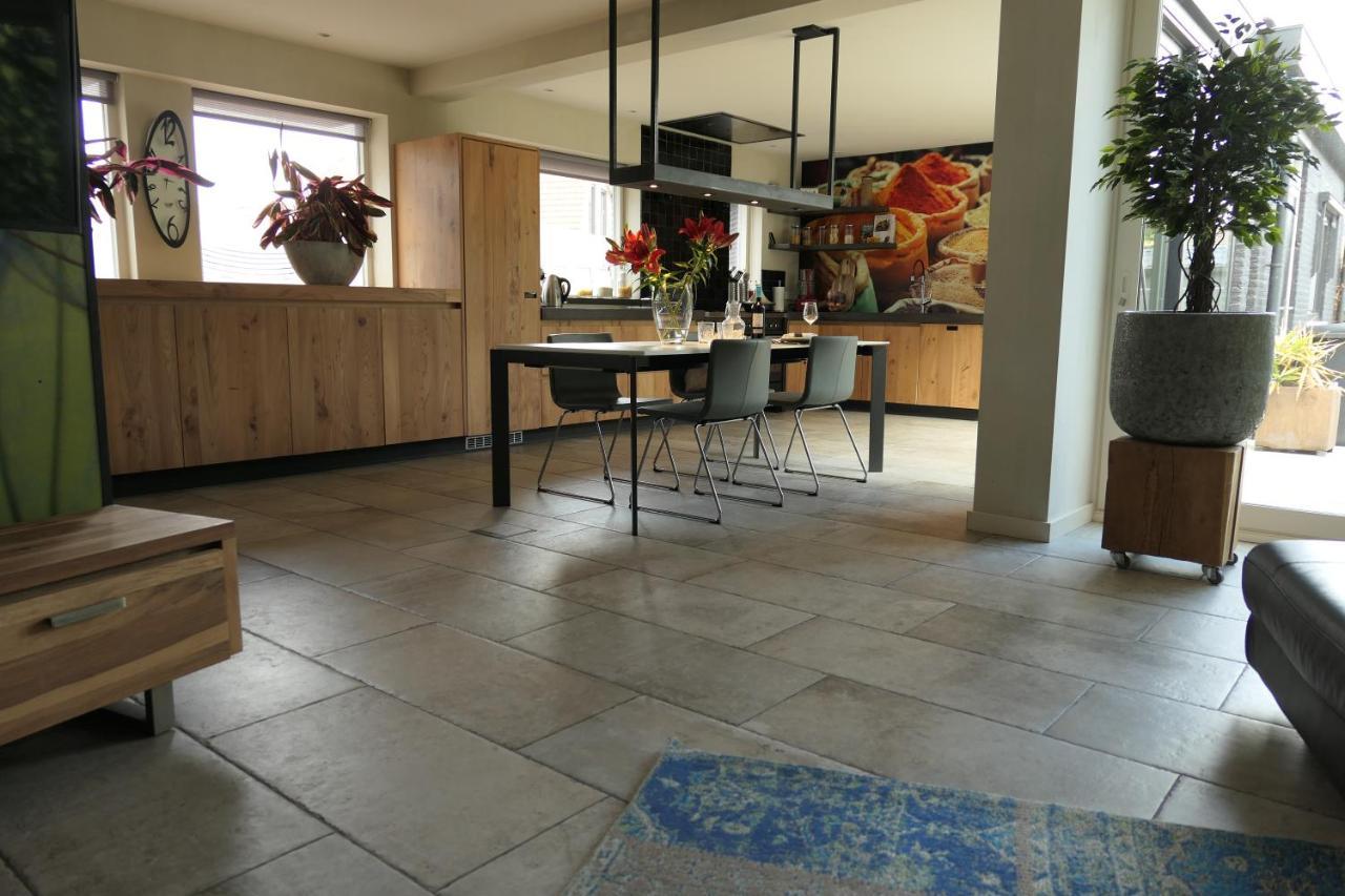 Appartement ' Het Zilte'. Yerseke Bagian luar foto