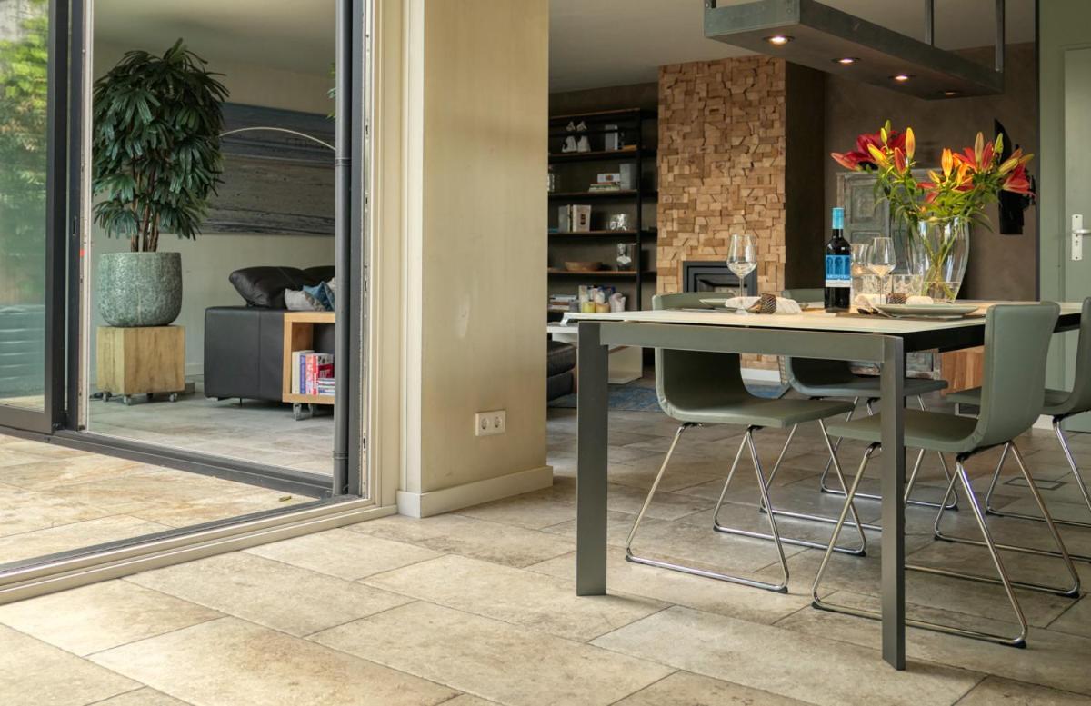 Appartement ' Het Zilte'. Yerseke Bagian luar foto